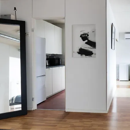 Apartment Spacious And Cozy 2 Bedroom For 7